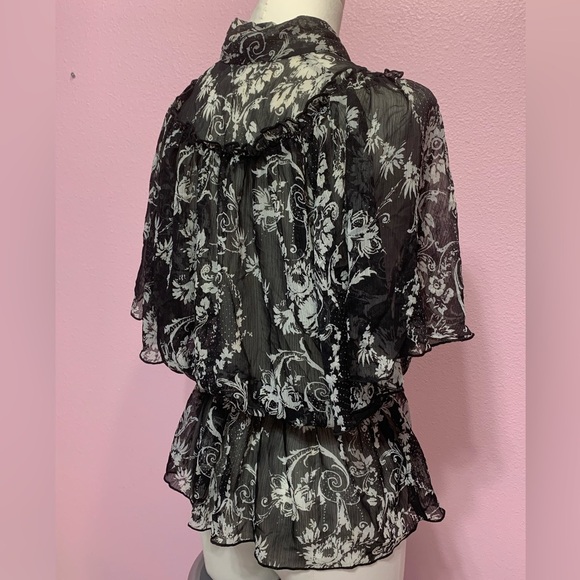 Gorgeous VTG Guess blouse - S - Picture 10 of 11